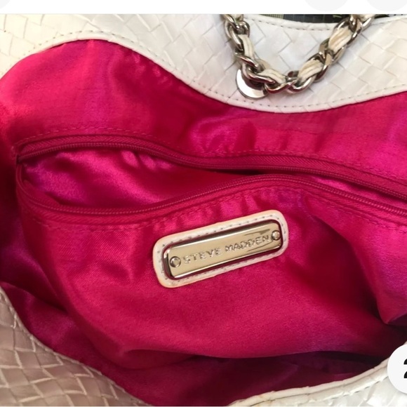 NWT Steve Madden White Woven Faux Leather Tote Chain Strap Width 22”, Length 11” - Picture 8 of 9